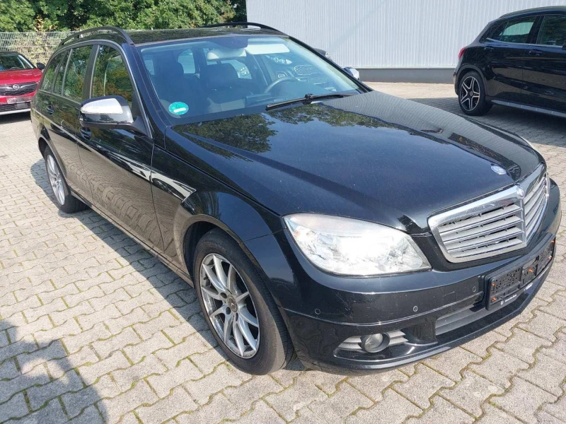 Mercedes-Benz C 220 CDI Comand, снимка 3 - Автомобили и джипове - 47427704