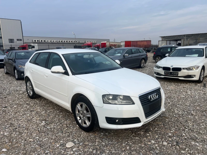 Audi A3 1.6 TDI, снимка 5 - Автомобили и джипове - 48184780