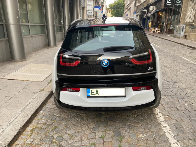 BMW i3 120Ah* ТЕРМОПОМПА* CAMERA* NAVI* CARPLAY* ГАРАНЦИЯ, снимка 6 - Автомобили и джипове - 52580360