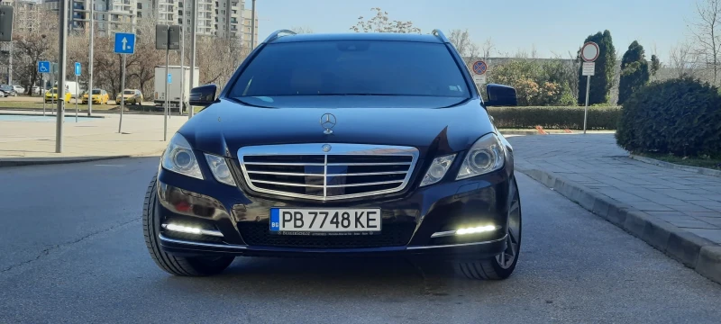 Mercedes-Benz E 300 Е300 cdi, снимка 1 - Автомобили и джипове - 49422459