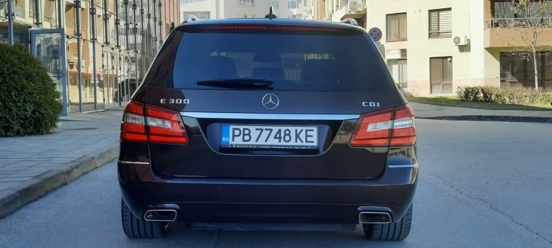 Mercedes-Benz E 300 Е300 cdi, снимка 4 - Автомобили и джипове - 49422459