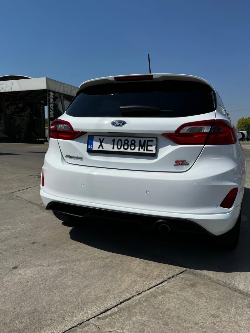 Ford Fiesta 1.1i ST line, снимка 7 - Автомобили и джипове - 52313543