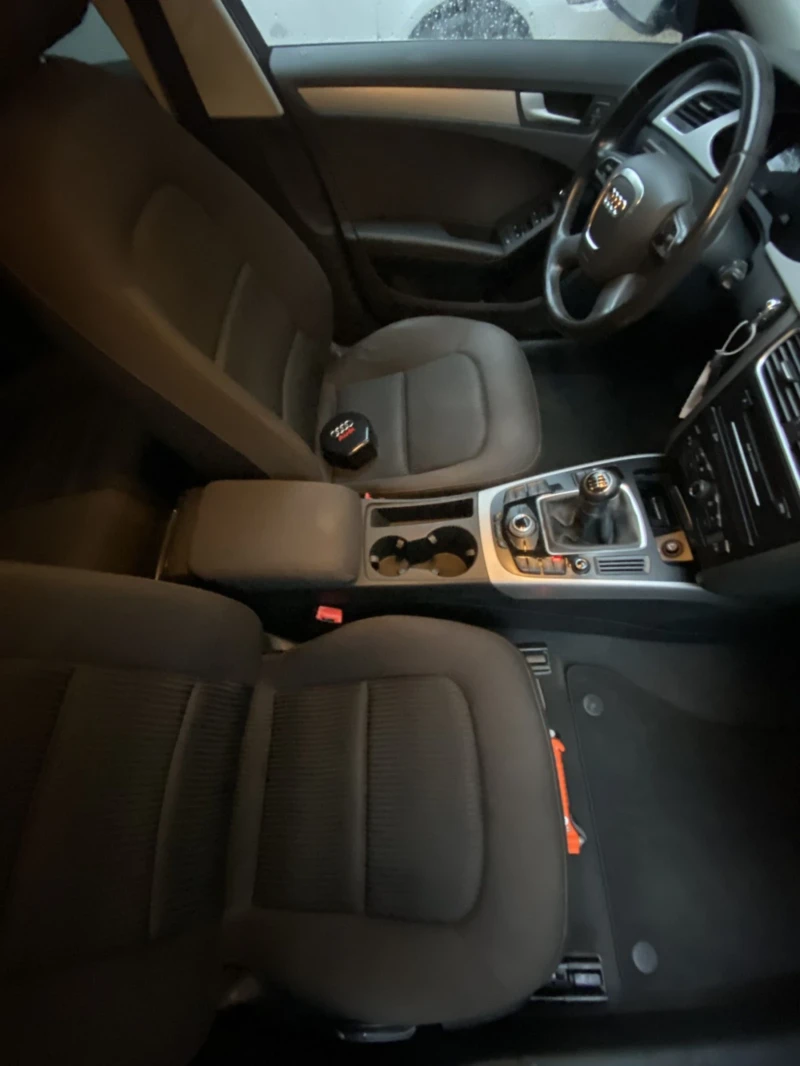Audi A4 1.8TFSI #NAVIG/KLIMATRON 4999, снимка 5 - Автомобили и джипове - 52694718