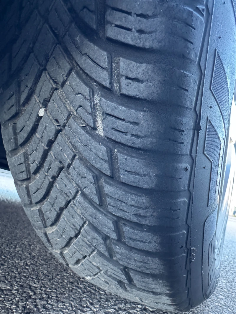 Renault Clio 1.5 DCI  НОВ ВНОС, снимка 16 - Автомобили и джипове - 52732347