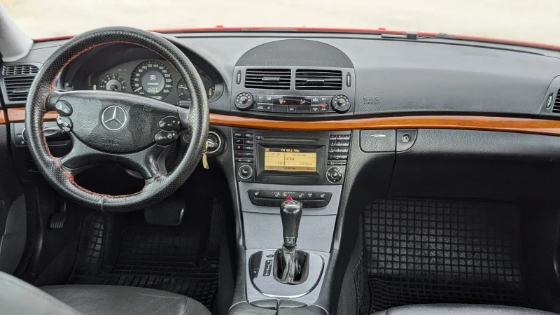 Mercedes-Benz E 200 CDI, снимка 8 - Автомобили и джипове - 52770962