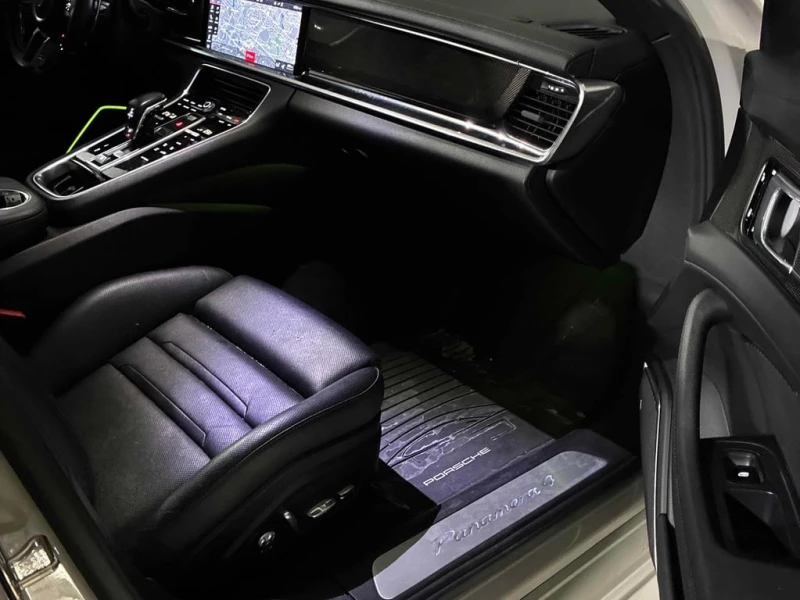 Porsche Panamera * 4 * CARFAX * ЦЕНА ДО БГ, снимка 13 - Автомобили и джипове - 53052978