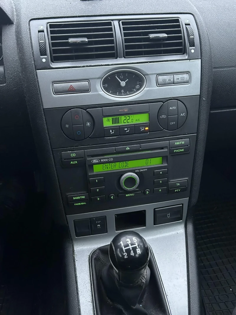 Ford Mondeo 1.8, снимка 8 - Автомобили и джипове - 53357852