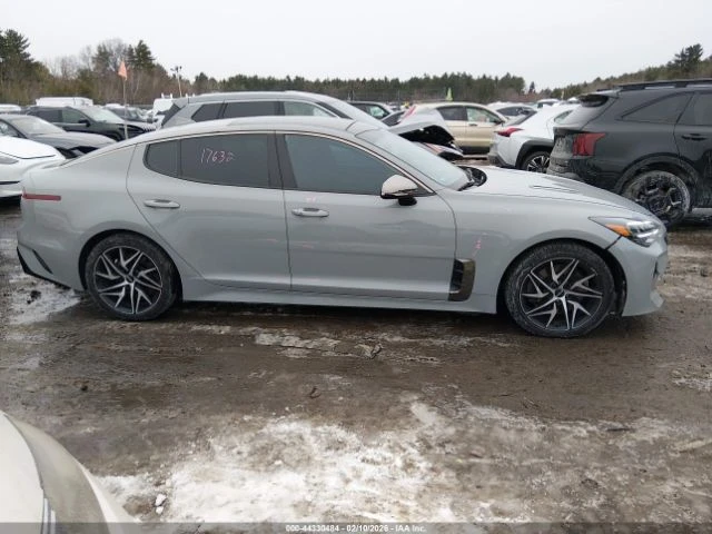 Kia Stinger AWD* KEYLESS* ПОДГРЕВ* ОБДУХВАНЕ* КАМЕРА* , снимка 7 - Автомобили и джипове - 54021443