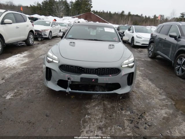 Kia Stinger AWD* KEYLESS* ПОДГРЕВ* ОБДУХВАНЕ* КАМЕРА* , снимка 4 - Автомобили и джипове - 54021443