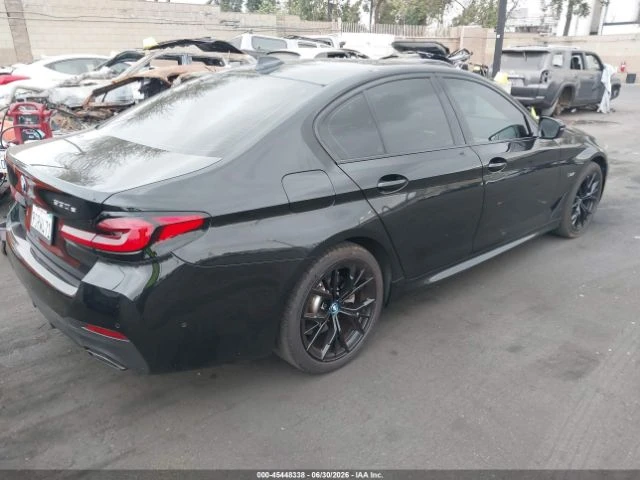 BMW 530E * M-SPORT* КОЖА* ПОДГРЕВ* ШИБИДАХ* КАМЕРА* LED* , снимка 4 - Автомобили и джипове - 55250843