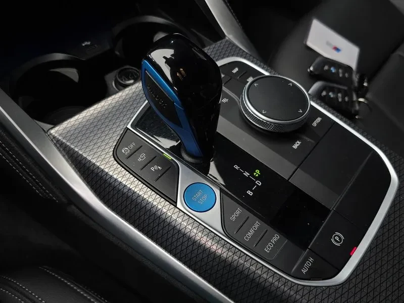 BMW i4 40M Gran Coupé | HEAD-UP* 360 CAM* ПОДГРЕВ* , снимка 13 - Автомобили и джипове - 56705662