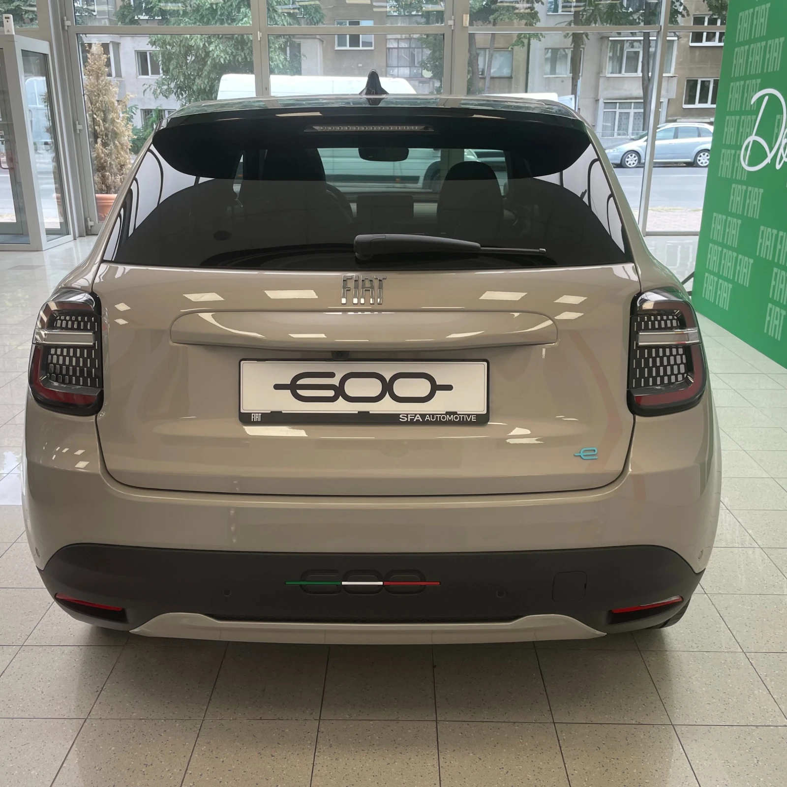 Fiat 600 LA PRIMA BEV 54 kWh 115 kW 156 hp 400 km - изображение 5