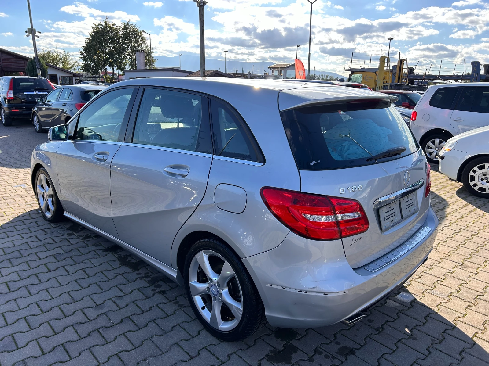 Mercedes-Benz B 180 CDI KOJA/NAVI  - изображение 8