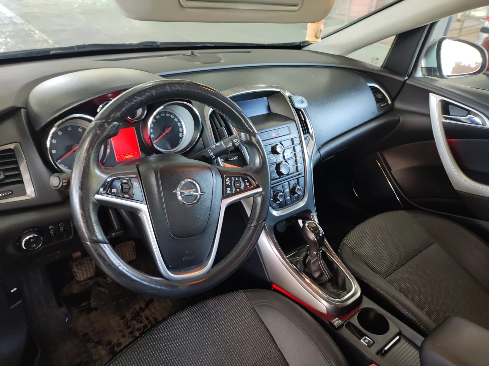 Opel Astra  - изображение 10