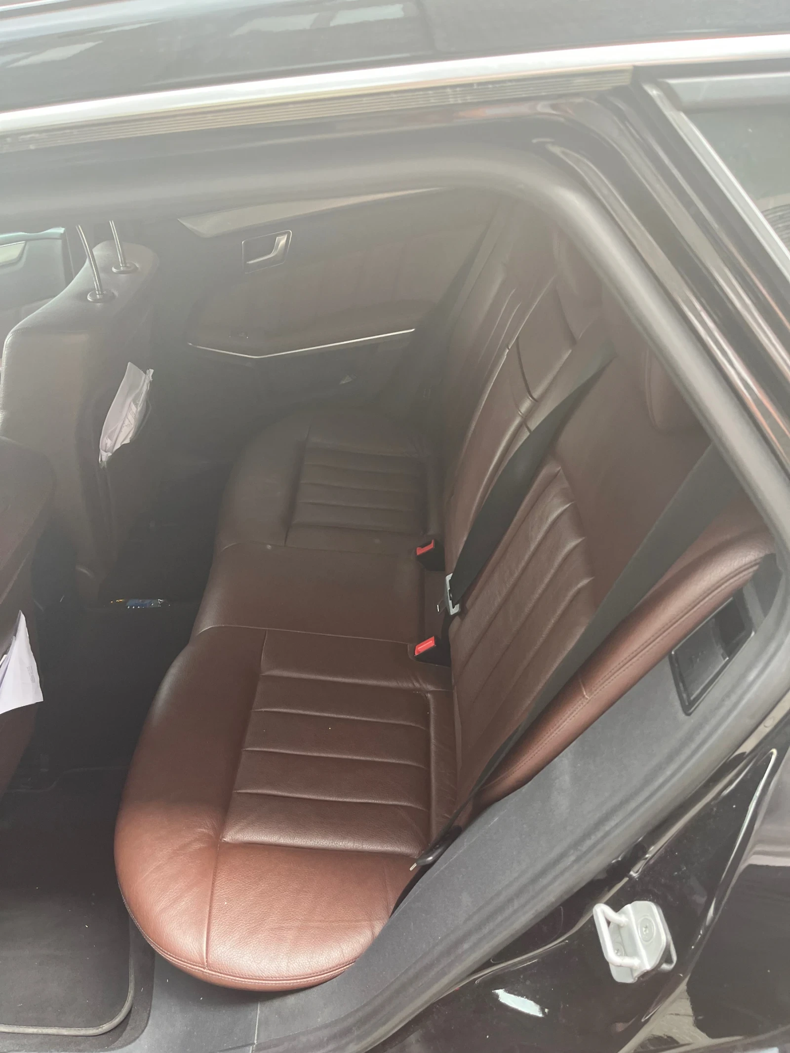 Mercedes-Benz E 220  - изображение 3