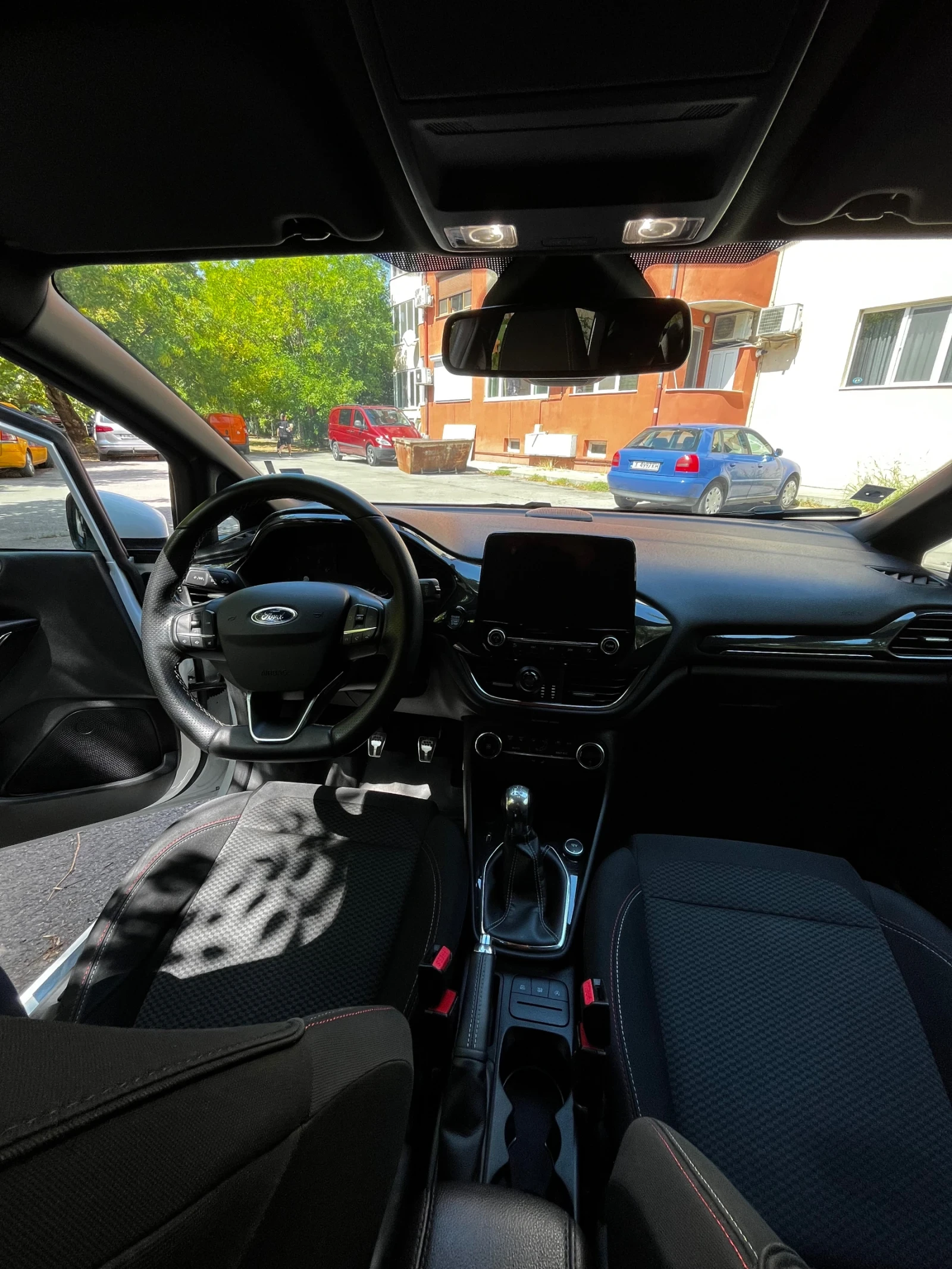 Ford Fiesta 1.1i ST line | Mobile.bg — изображение 14