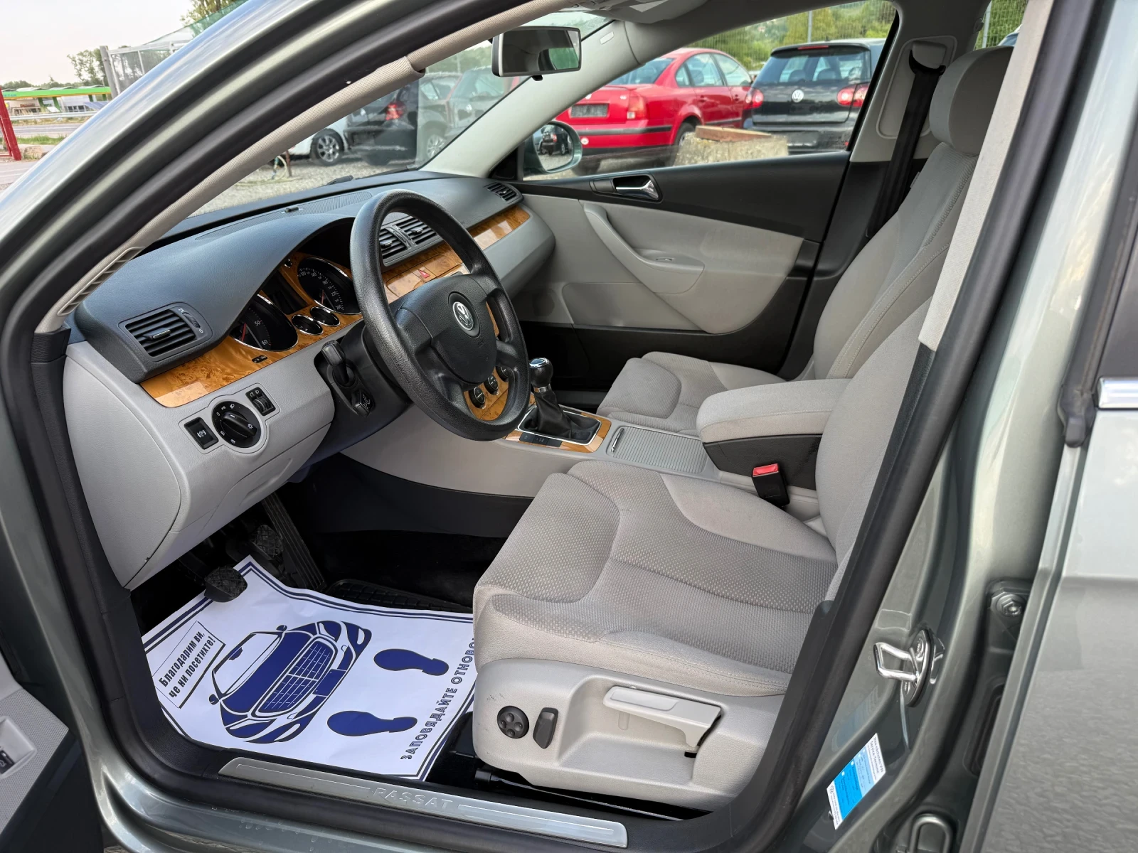 VW Passat 2.0TDI-140PS-КЛИМАТРОНИК - изображение 9