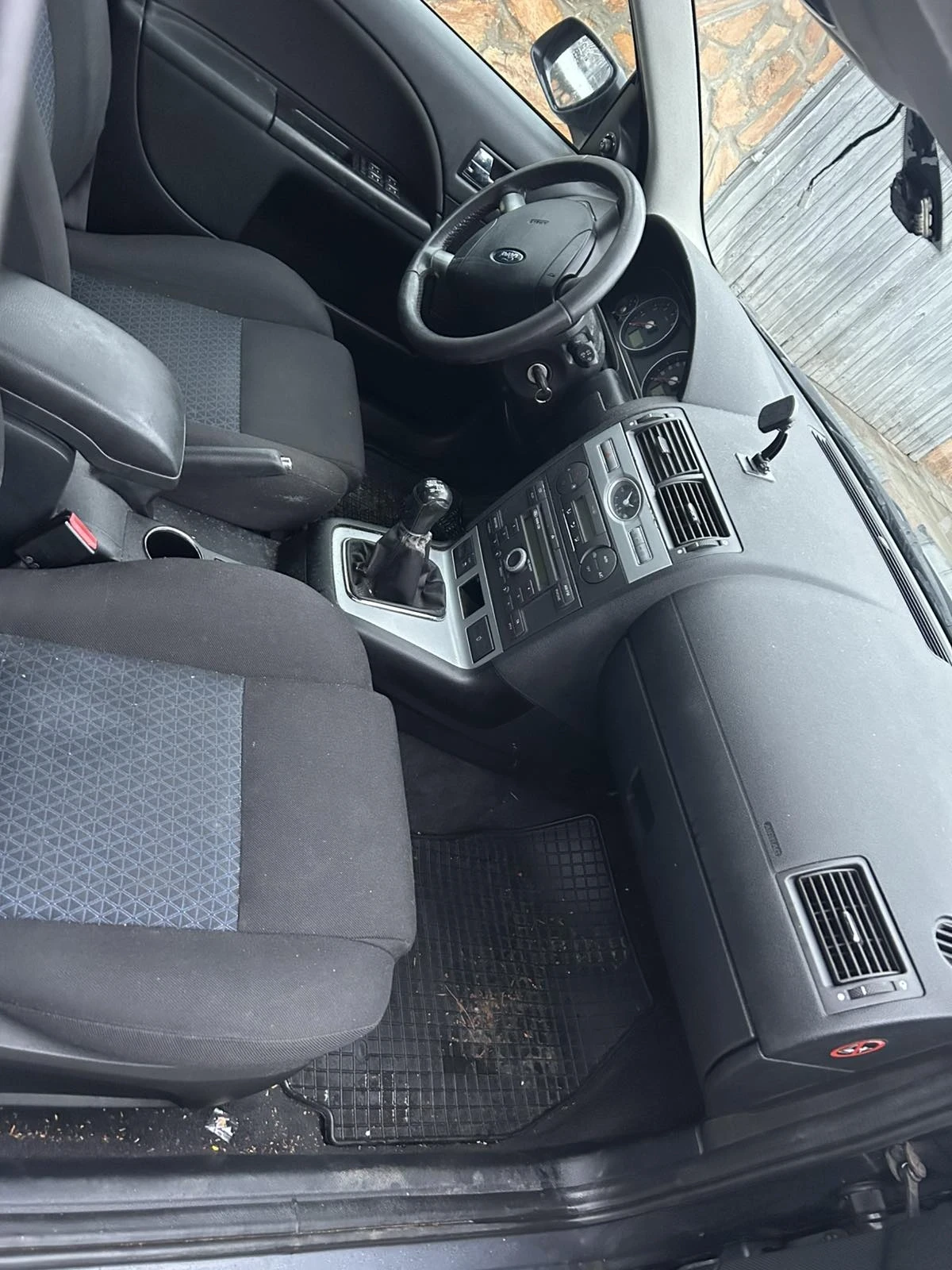 Ford Mondeo 1.8 - изображение 6