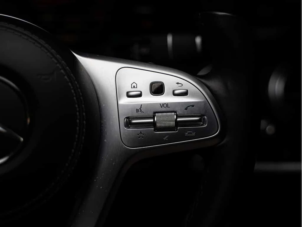 Mercedes-Benz 560 * | AMG PKG | EXCLUSIVE PKG | 20 IN * CARFAX * БЕЗ - изображение 9