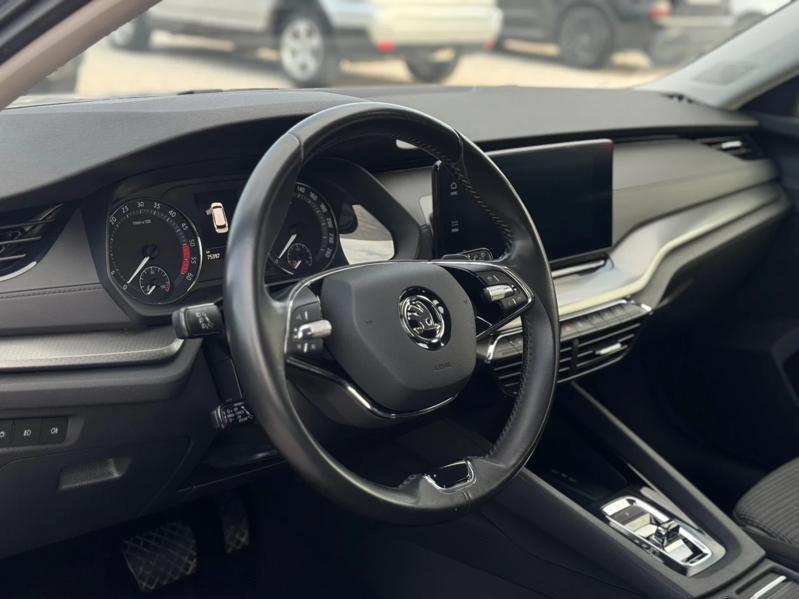 Skoda Octavia 2.0 TDI 79000km!!!, снимка 8 - Автомобили и джипове - 53712298