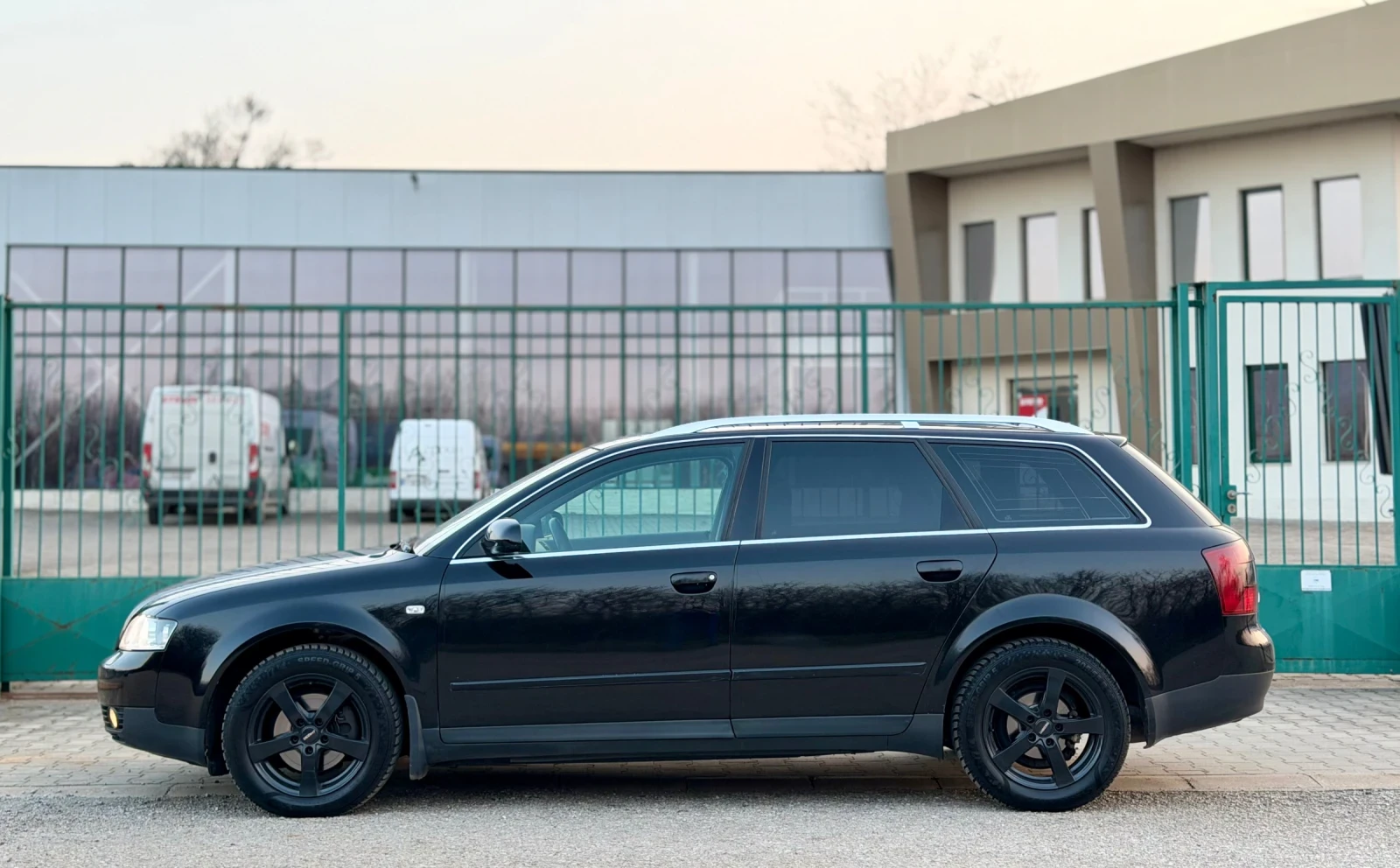 Audi A4 1.9TDi~131hp~6скорости~КСЕНОН, снимка 8 - Автомобили и джипове - 53749951