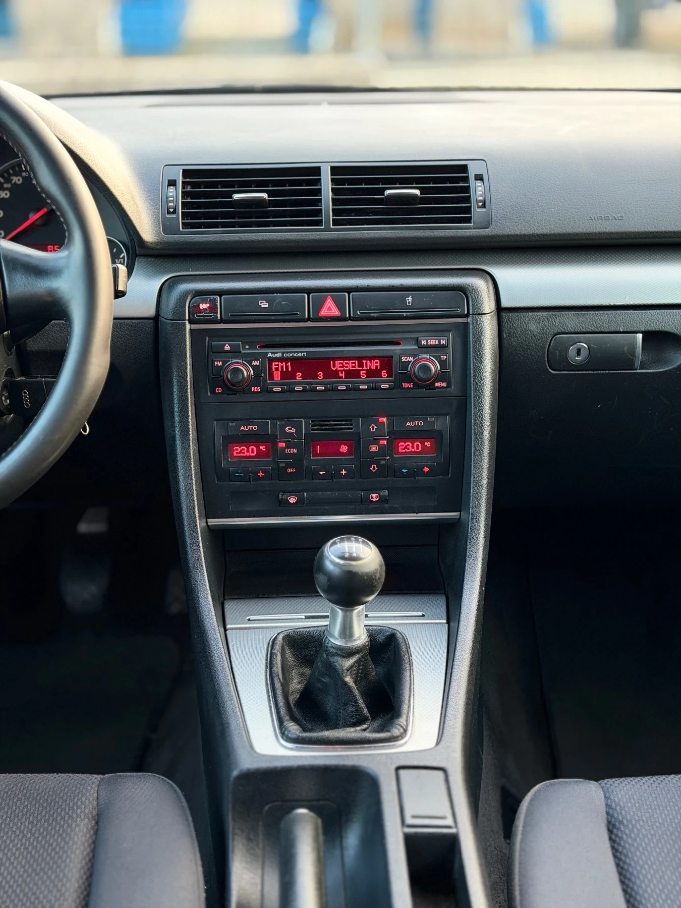 Audi A4 1.9TDi~131hp~6скорости~КСЕНОН, снимка 12 - Автомобили и джипове - 53749951