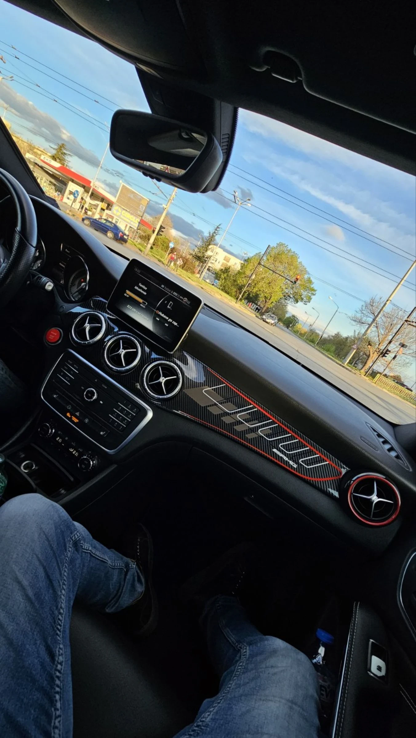 Mercedes-Benz CLA 250 AMG, снимка 2 - Автомобили и джипове - 53811434