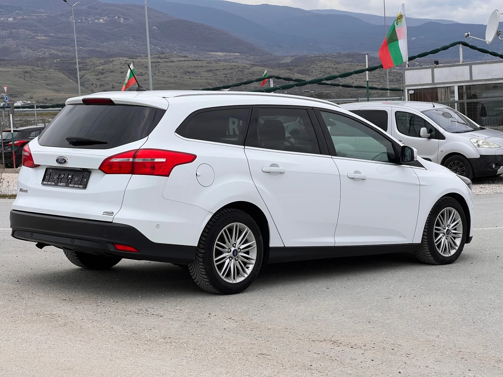 Ford Focus 1.5 TDCI 120 кс TITANIUM NAVI TOP, снимка 6 - Автомобили и джипове - 53944593