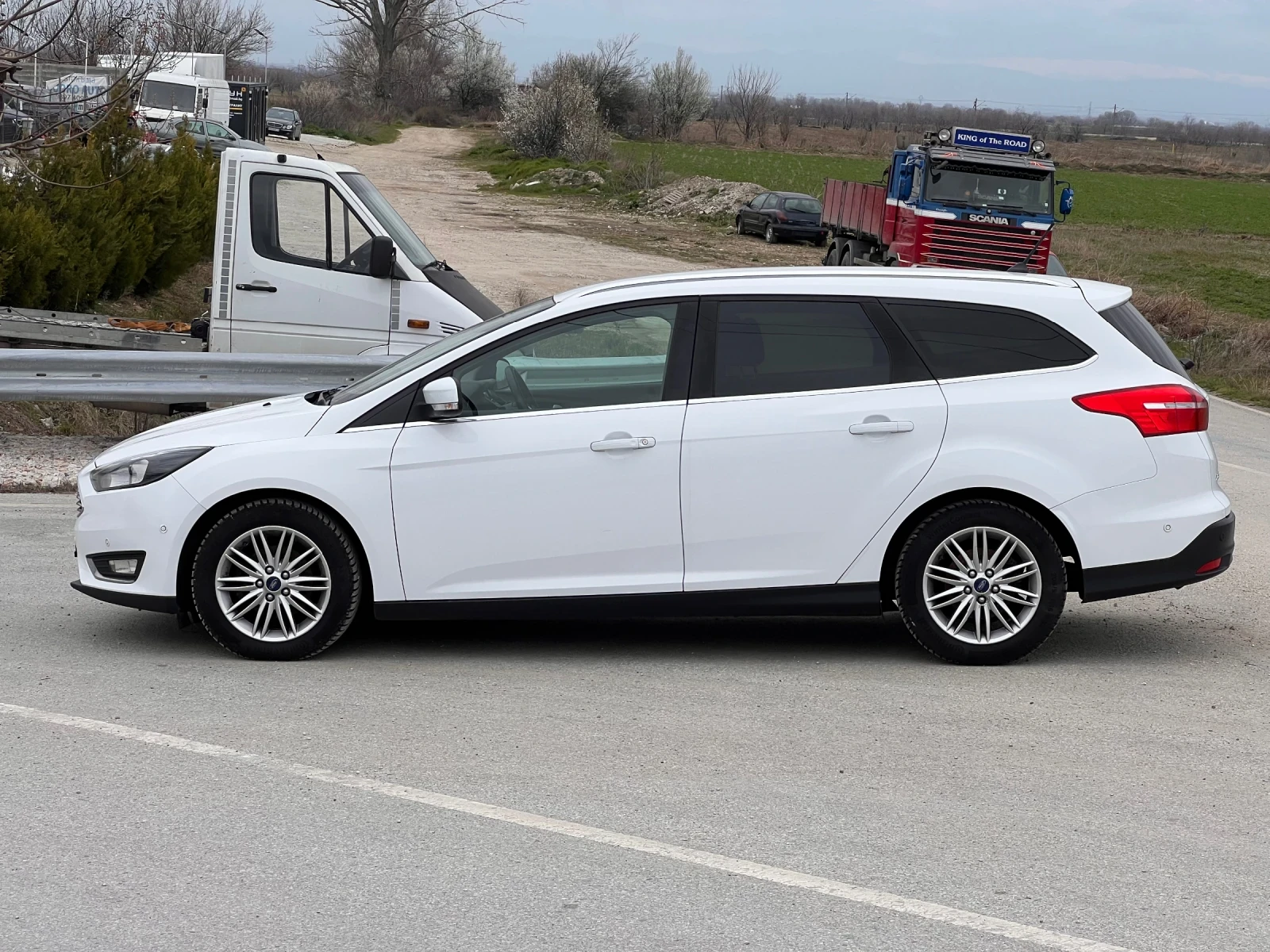 Ford Focus 1.5 TDCI 120 кс TITANIUM NAVI TOP, снимка 4 - Автомобили и джипове - 53944593