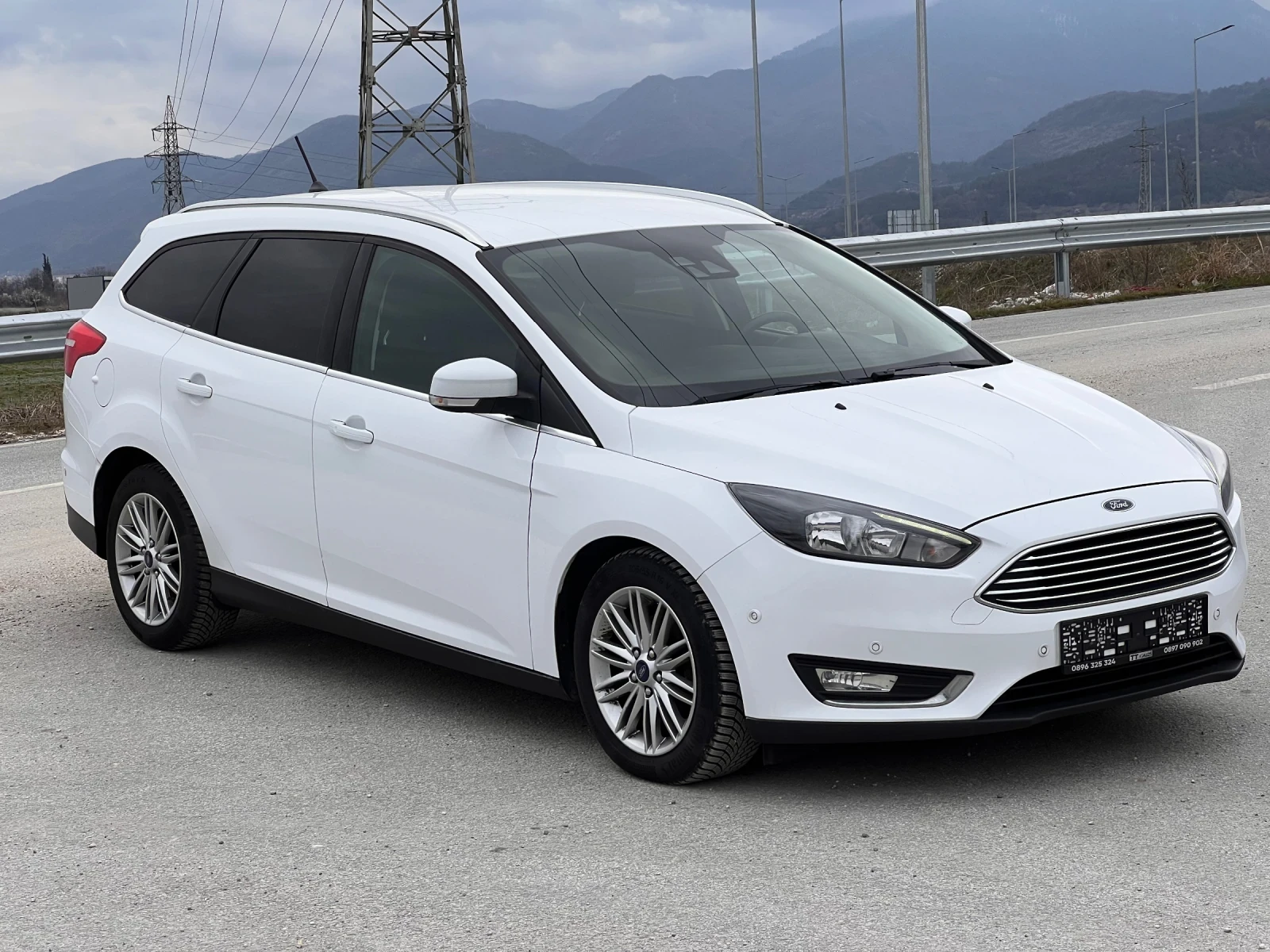 Ford Focus 1.5 TDCI 120 кс TITANIUM NAVI TOP, снимка 2 - Автомобили и джипове - 53944593