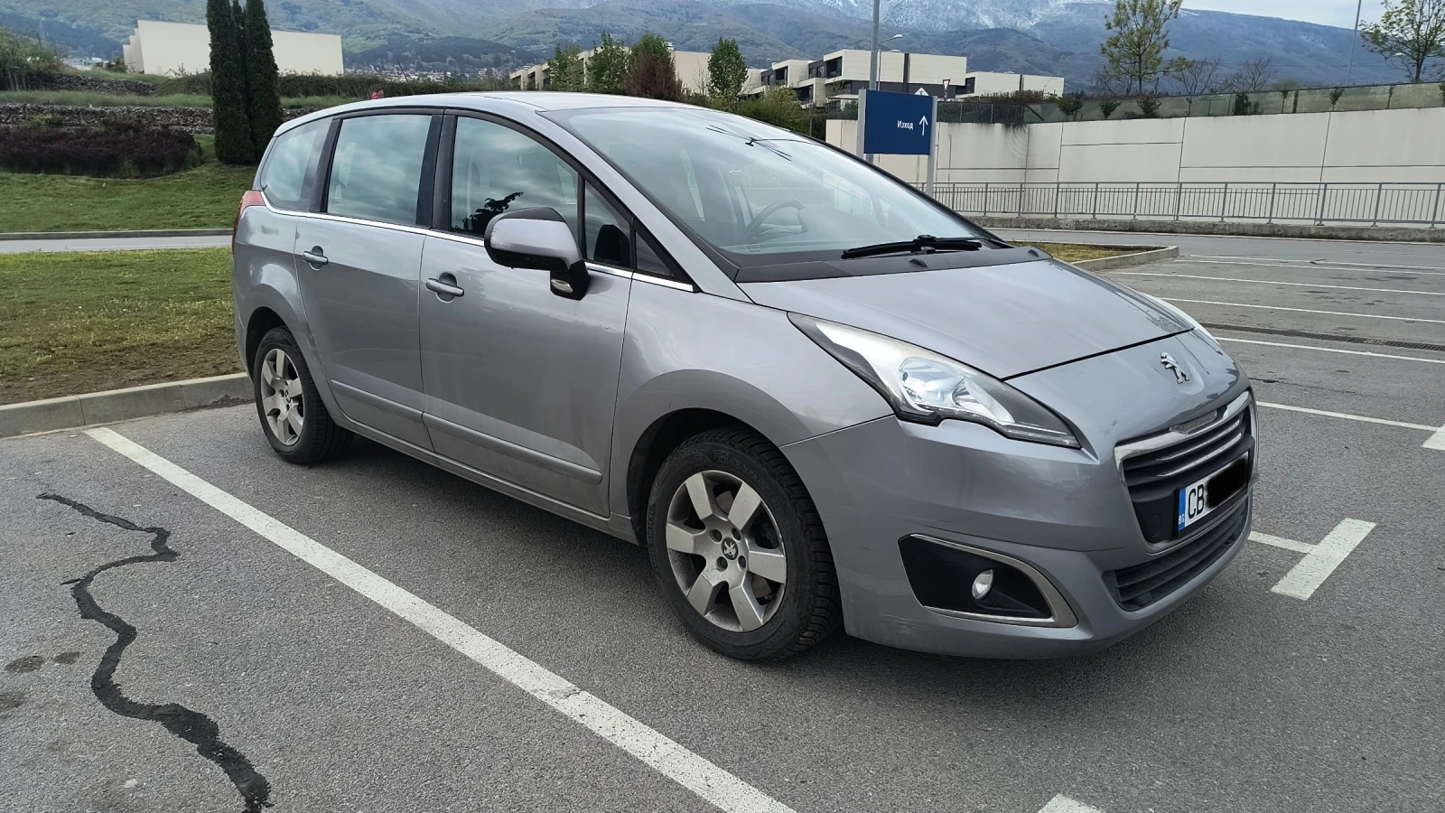 Peugeot 5008 1.6 blue HDI, EURO 6b, 6 + 1, снимка 3 - Автомобили и джипове - 54128404