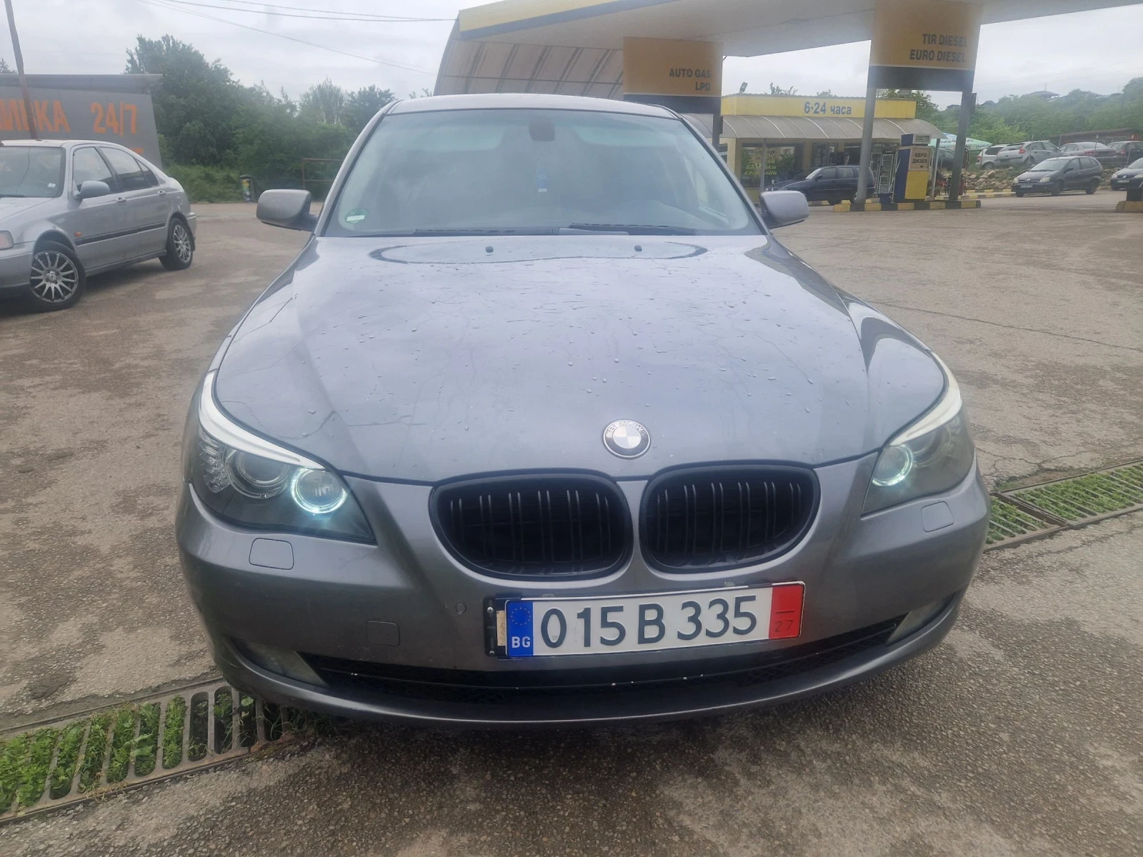 BMW 530 3.0XD FACE, снимка 3 - Автомобили и джипове - 54519265