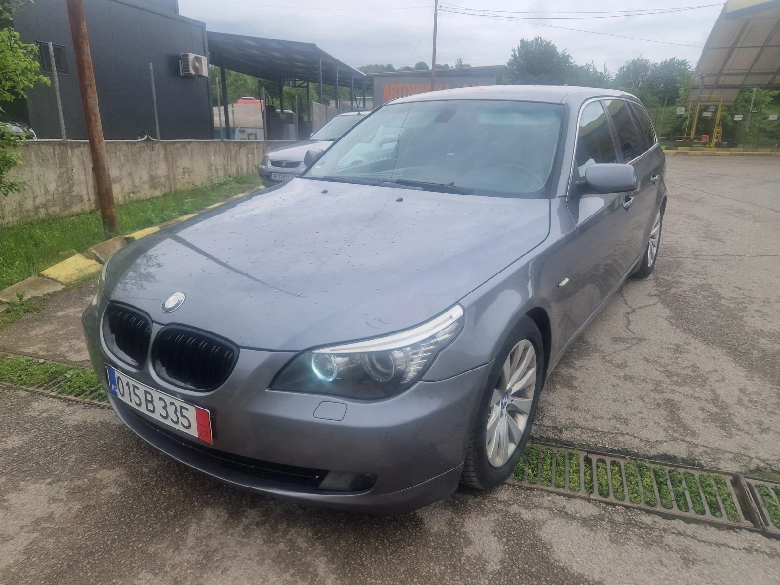 BMW 530 3.0XD FACE