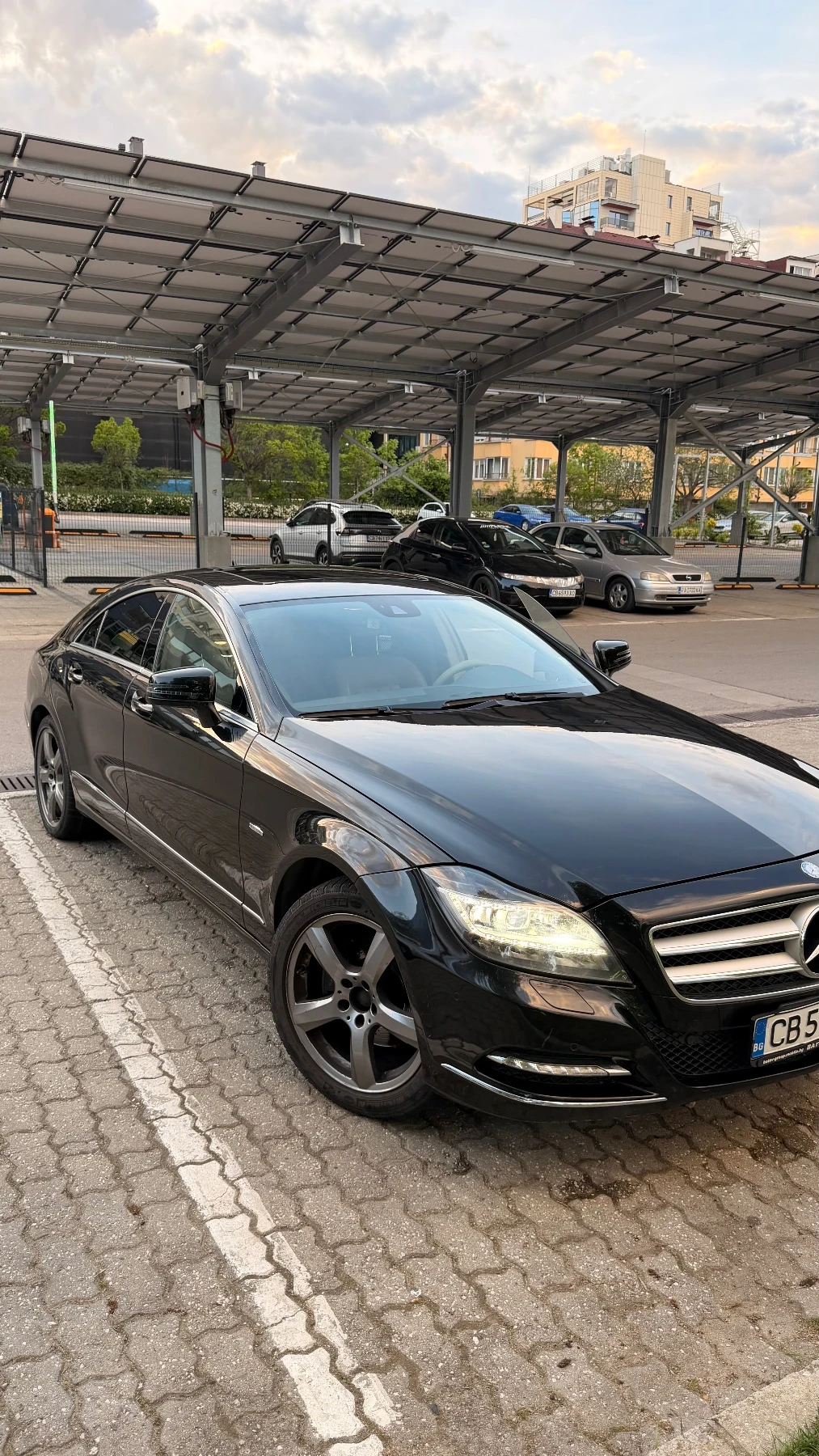 Mercedes-Benz CLS 350, снимка 2 - Автомобили и джипове - 54578925