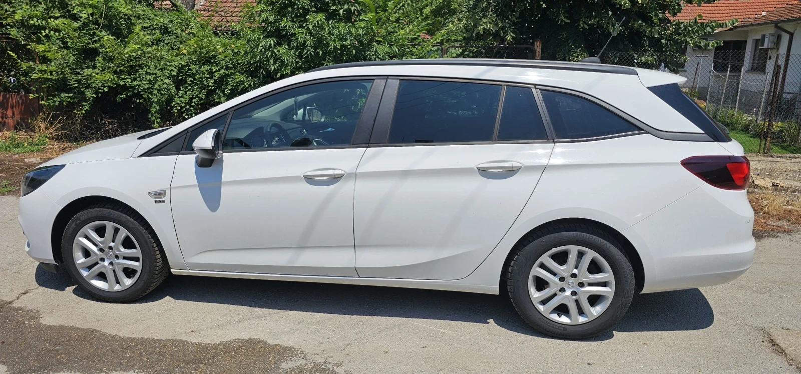 Opel Astra K Sports Tourer 1.5D 105 к.с. | 2020 | Германия , снимка 4 - Автомобили и джипове - 55178078