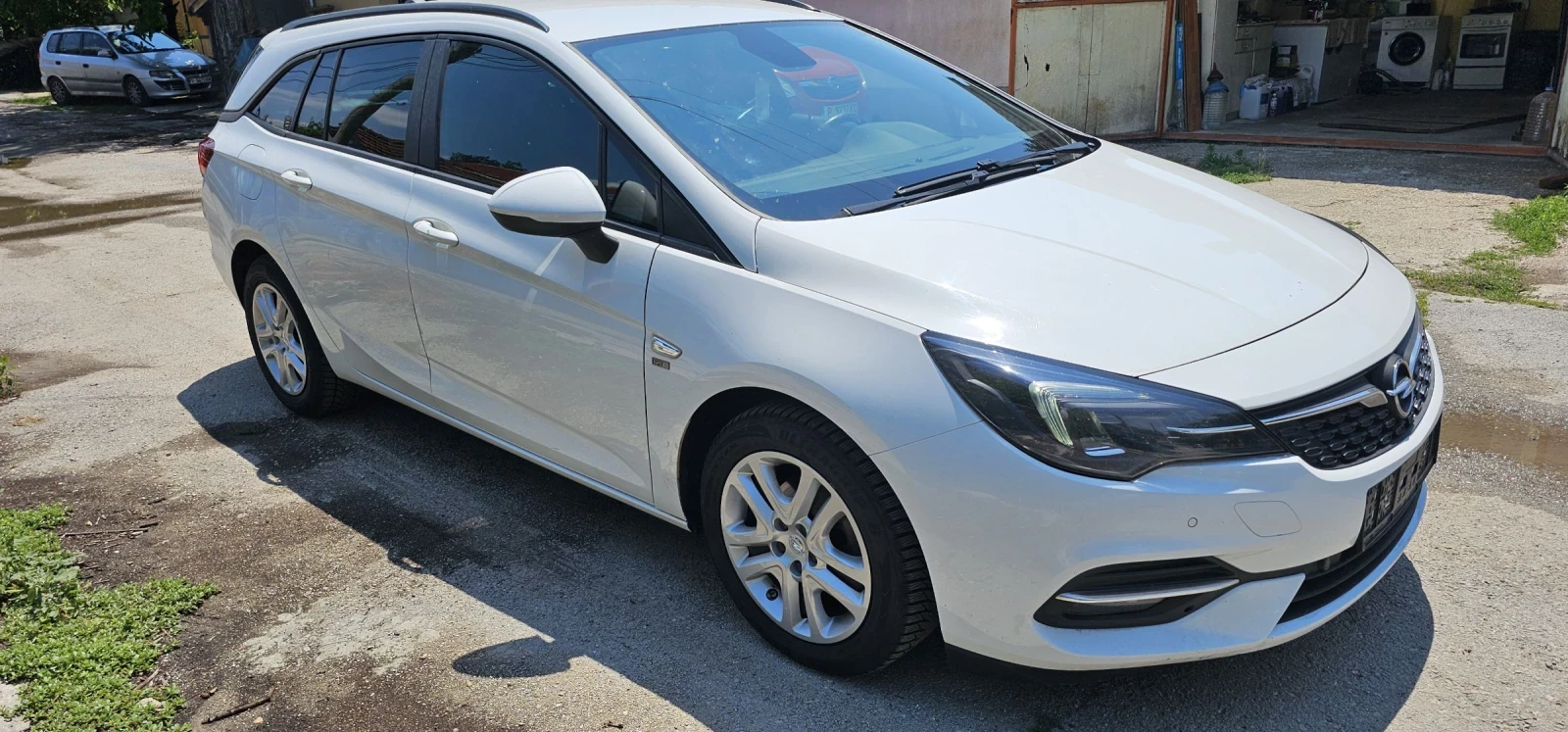 Opel Astra K Sports Tourer 1.5D 105 к.с. | 2020 | Германия , снимка 3 - Автомобили и джипове - 55178078