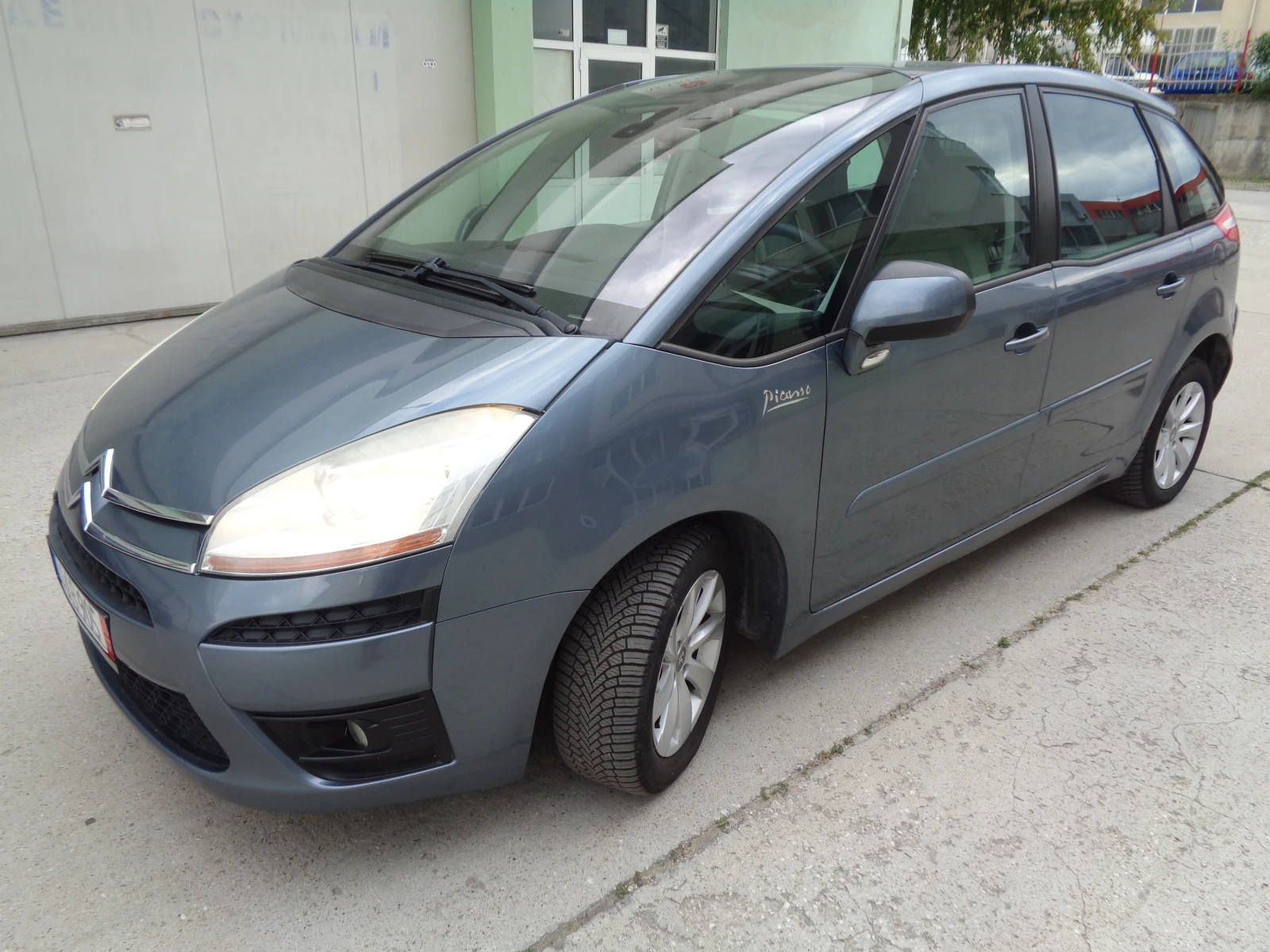Citroen C4 Picasso 2.0-16VHDI-136-AVTOMAT-BARTER-LIZING, снимка 9 - Автомобили и джипове - 55400922
