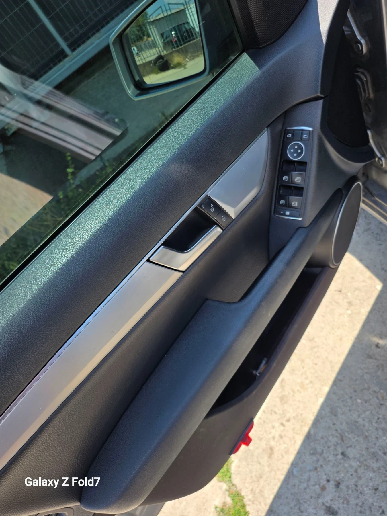 Mercedes-Benz C 220, снимка 8 - Автомобили и джипове - 55655123