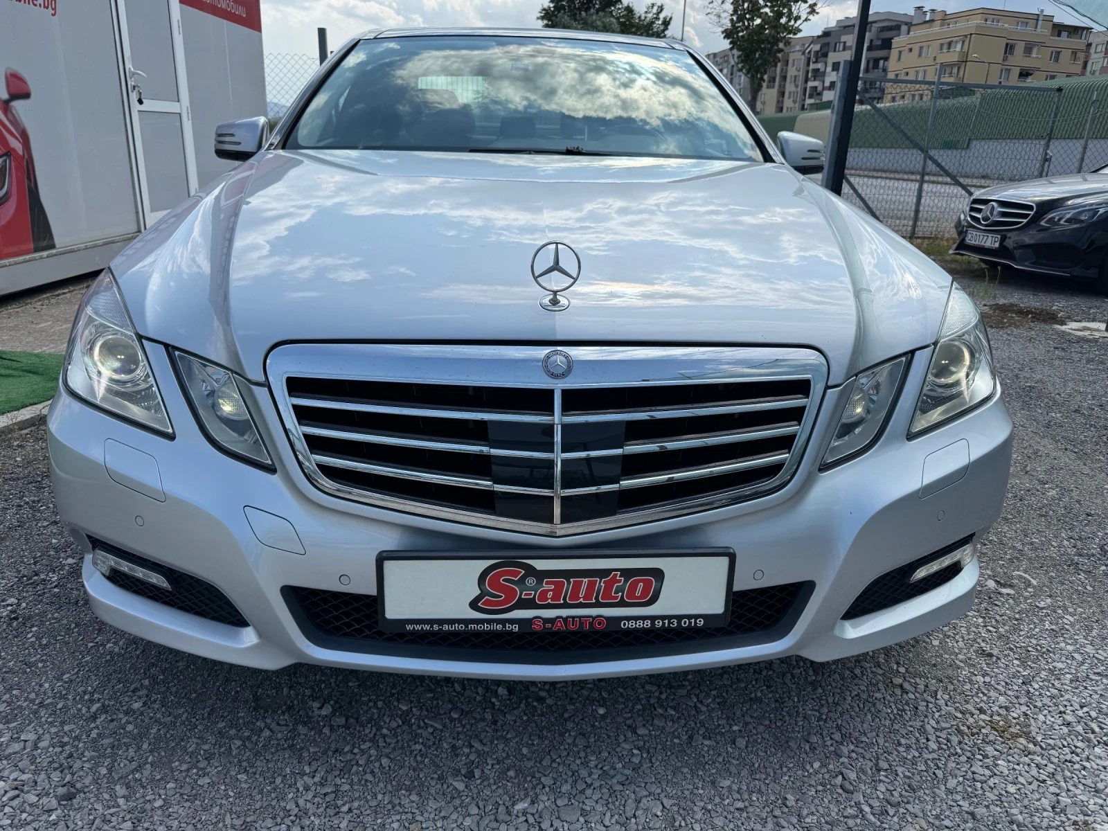 Mercedes-Benz E 350 V6 4M* ДИСТР* ОБДУХ.* ПОДГРЕВ* ПАМЕТ* МАСАЖ* ПАНО, снимка 2 - Автомобили и джипове - 55770822