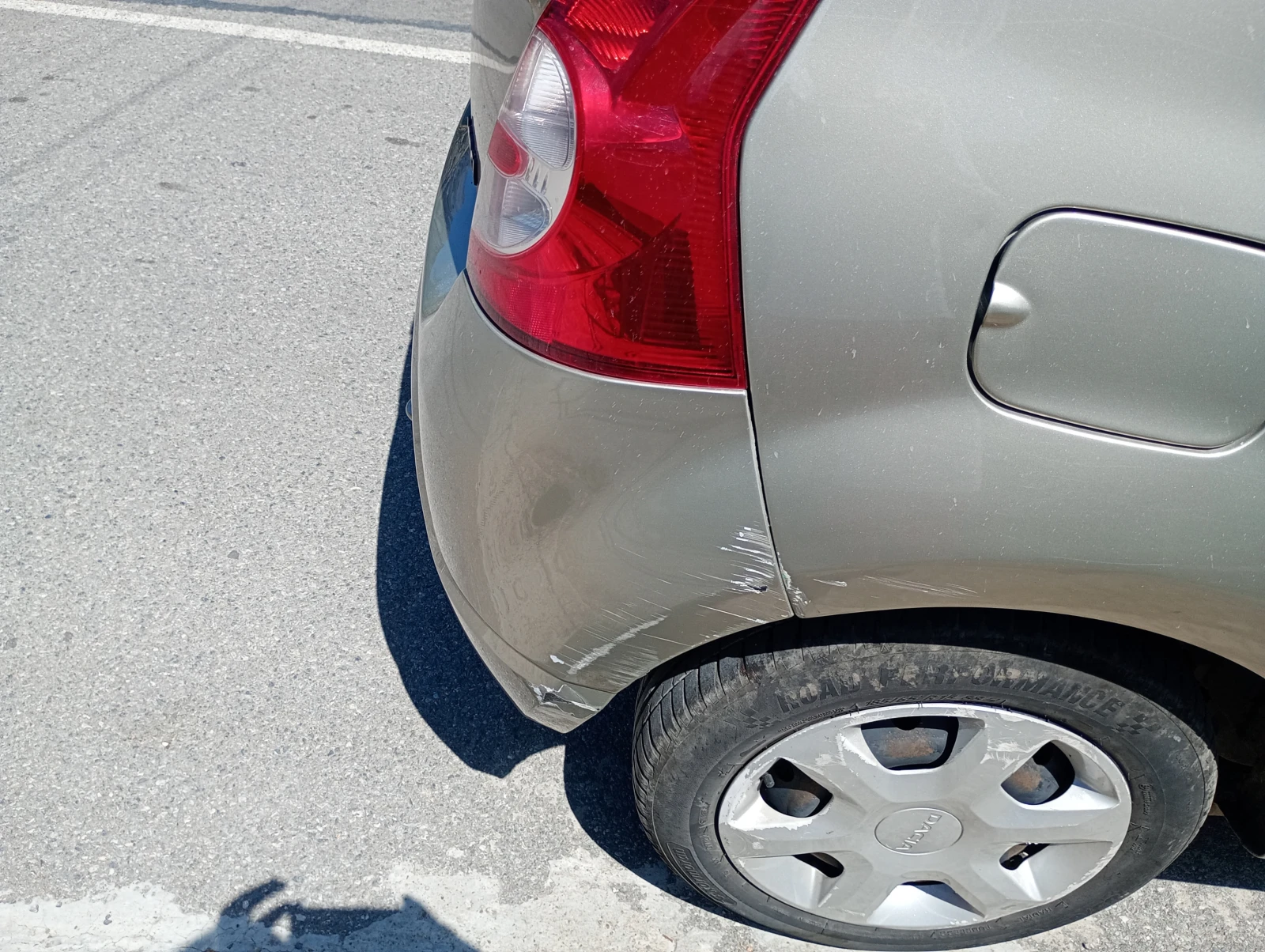 Dacia Sandero, снимка 4 - Автомобили и джипове - 55808431