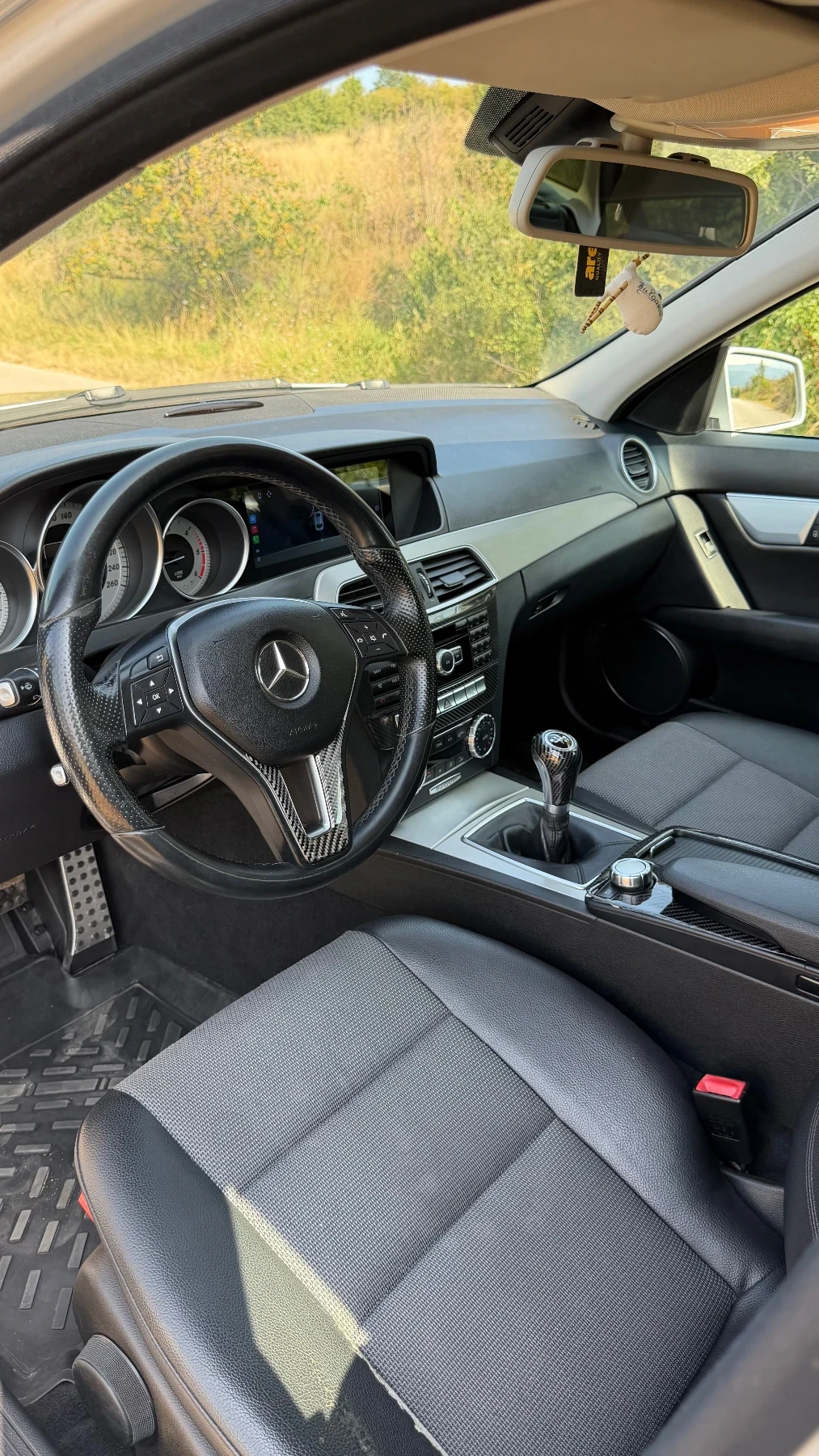 Mercedes-Benz C 220, снимка 6 - Автомобили и джипове - 56024248