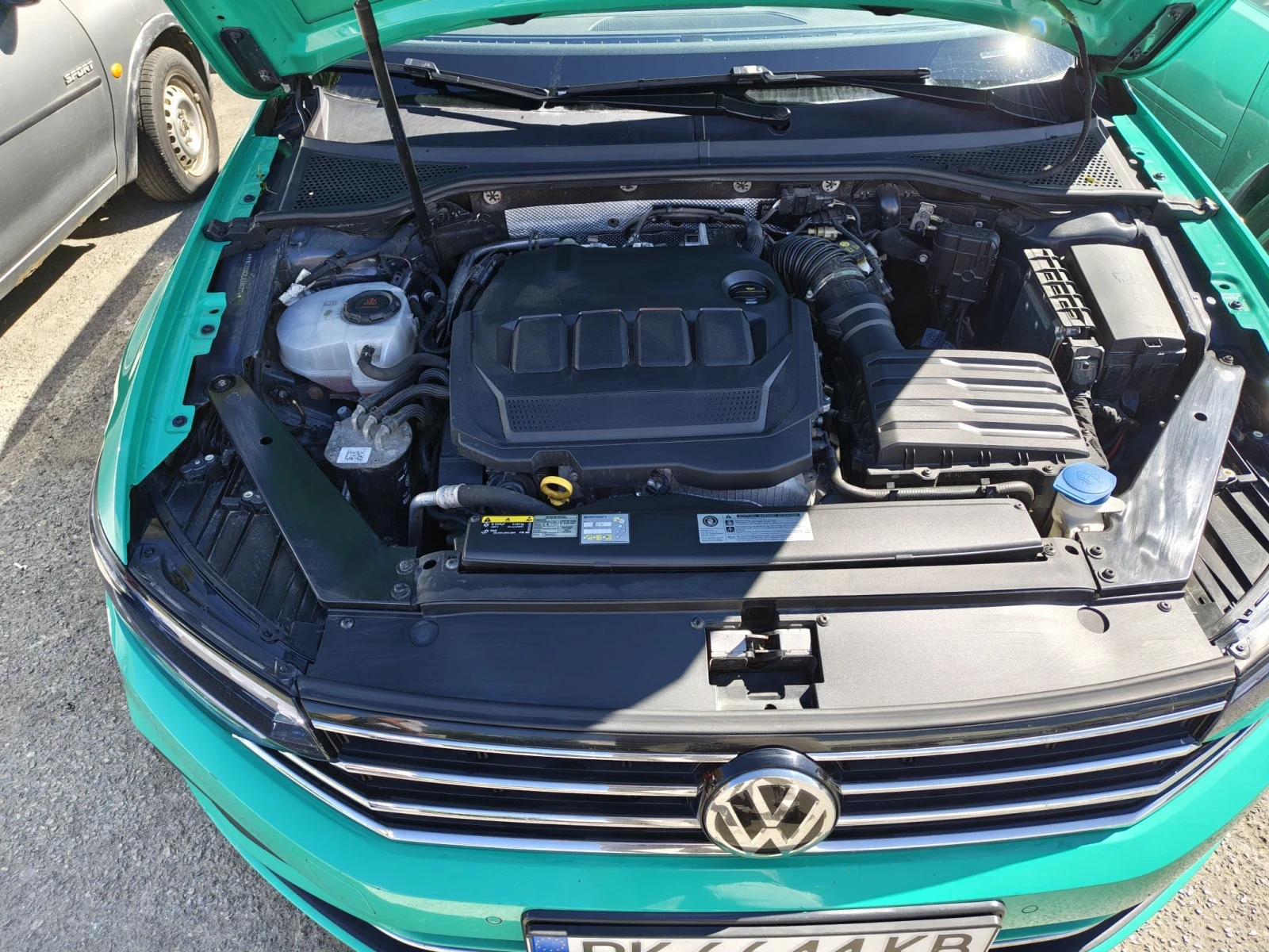 VW Passat, снимка 4 - Автомобили и джипове - 56096465
