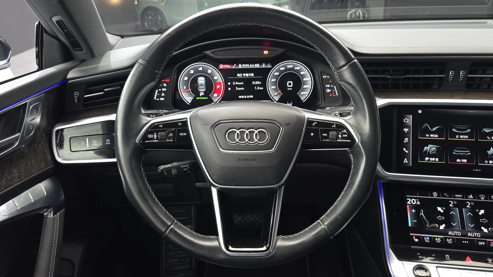Audi A7 2022* MATRIX* HUD* DIS* 360* МАСАЖ* ОБДУХ* ВАКУУМ*, снимка 6 - Автомобили и джипове - 56180069