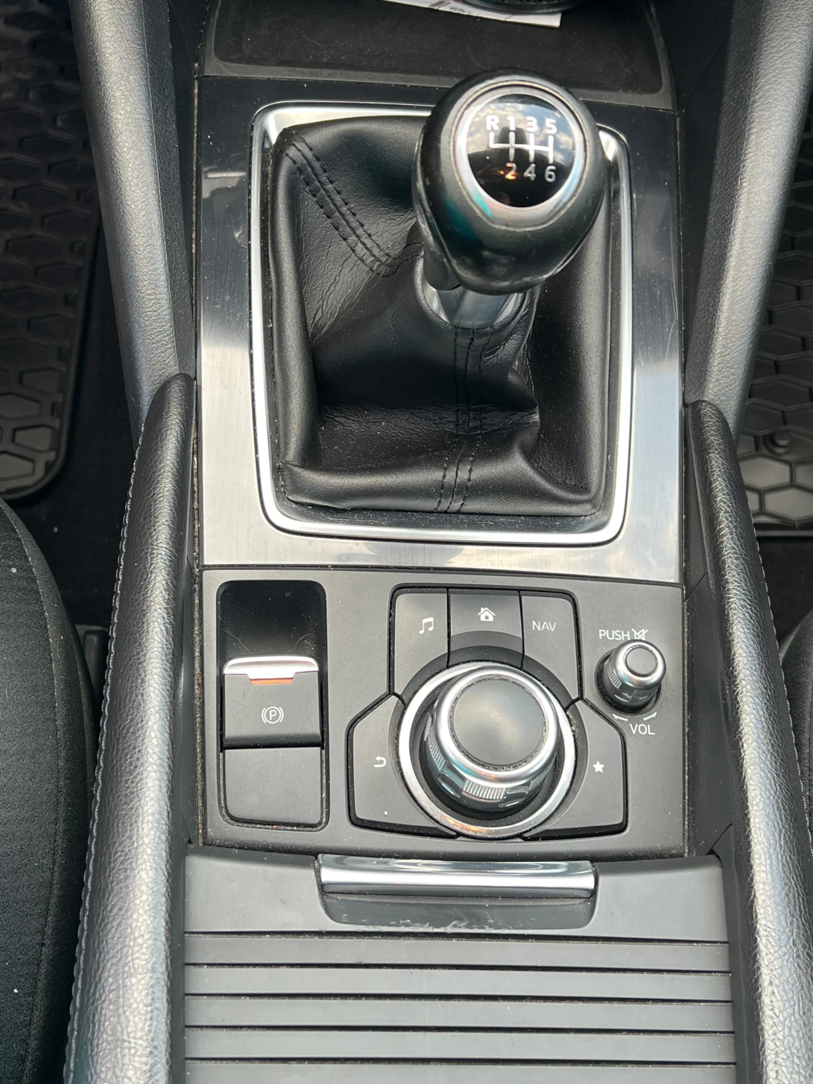 Mazda 6, снимка 12 - Автомобили и джипове - 56444050