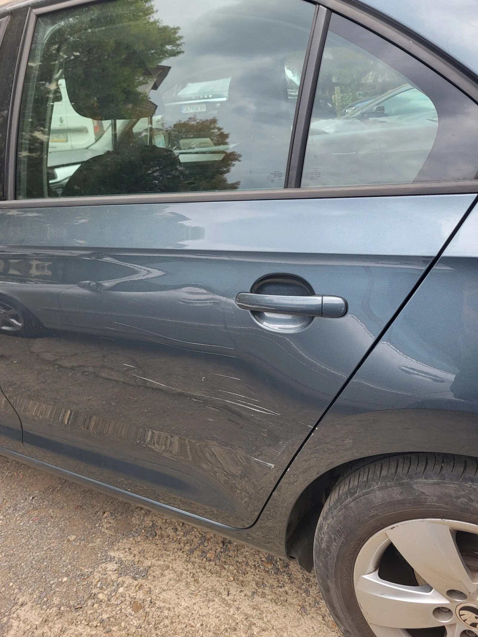 Skoda Rapid, снимка 5 - Автомобили и джипове - 56524103