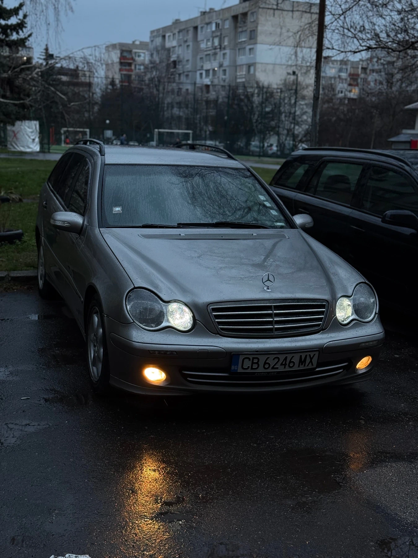 Mercedes-Benz C 220, снимка 10 - Автомобили и джипове - 56575078
