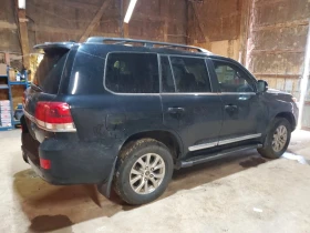 Toyota Land cruiser 5.7l Base, снимка 3