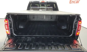 Dodge RAM 1500 LARAMIE 4WD* ОБДУХ* ПОДГРЕВ* КАМЕРА* CARPLAY, снимка 5