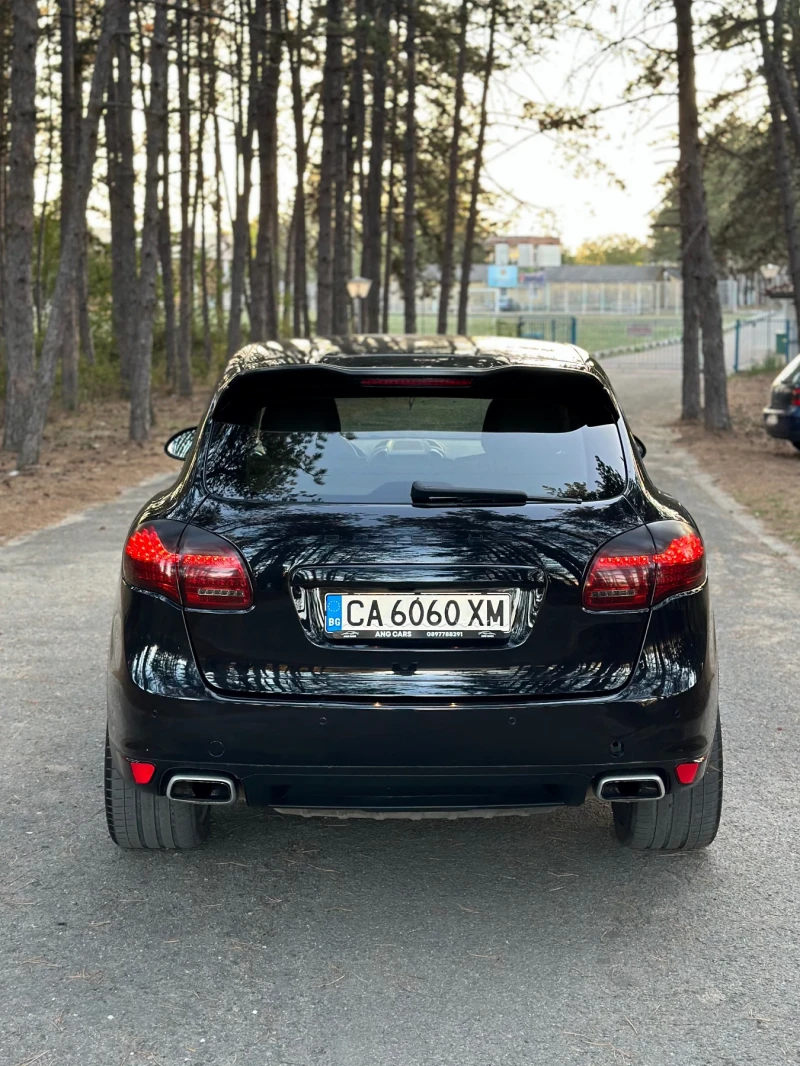 Porsche Cayenne 3.0d, снимка 5 - Автомобили и джипове - 47315985