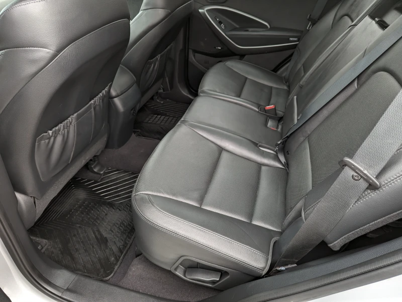 Hyundai Santa fe 2.2CRDi* 4WD* Automatic* FULL* , снимка 13 - Автомобили и джипове - 50607390